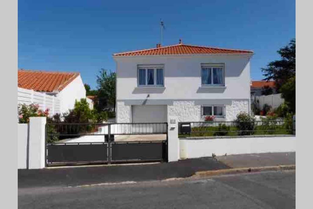 Charmante Maison Idealement Situee Saint Gilles Croix de vie Bagian luar foto